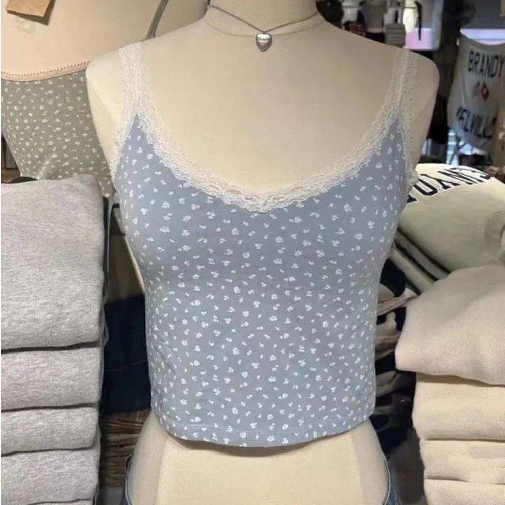 Brandy Melville Floral Elsa Lace Tank Top